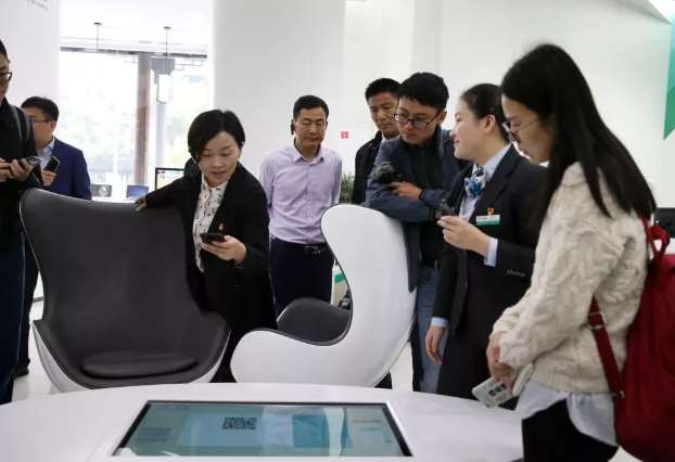 刷臉支付代理：為未來銀行網(wǎng)點(diǎn)實(shí)現(xiàn)語音、刷臉和無感支付落地